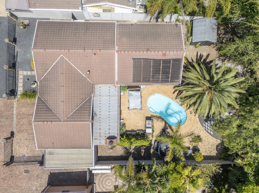 3 Bedroom Property for Sale in Protea Heights Western Cape